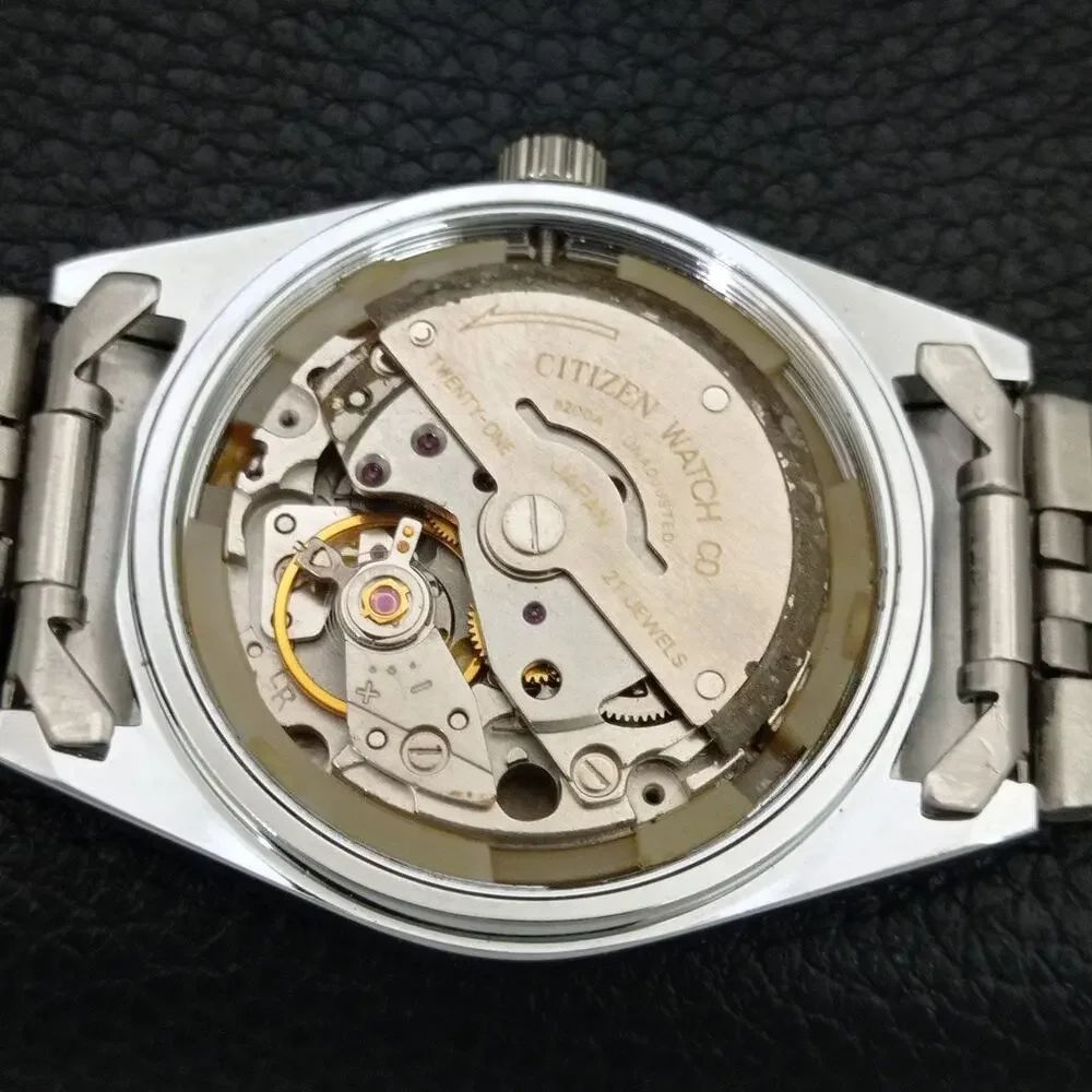 Vintage 1981 Citizen Automatic Mens Silver Watch W/daydate & Blue accents
